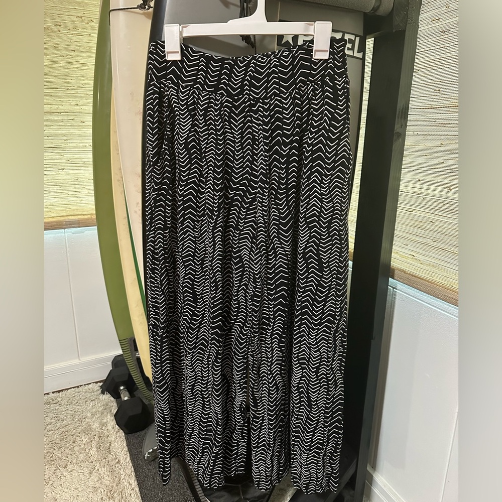 FE Wide Leg Pants